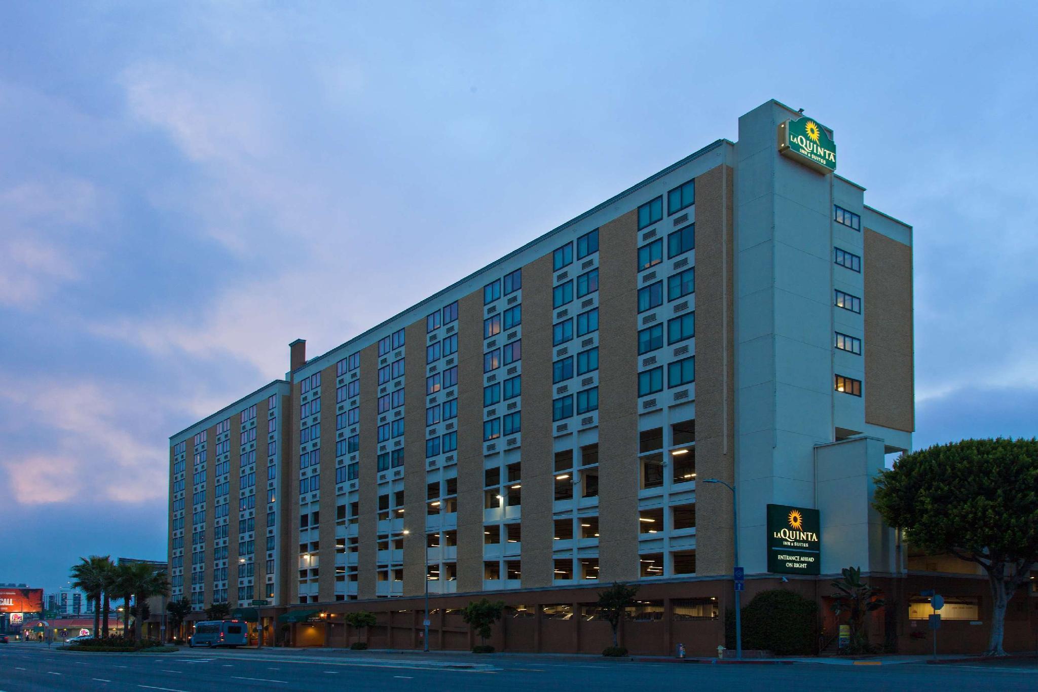 Hilton Garden Inn Los Angeles Airport Exterior photo